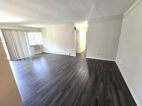 Tiny photo for 1806 Hemlock Place #106, Schaumburg, IL 60173 (MLS # 12466746)