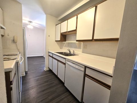 Tiny photo for 1806 Hemlock Place #106, Schaumburg, IL 60173 (MLS # 12466746)