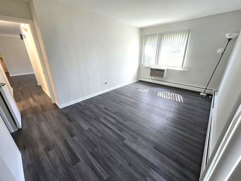 Tiny photo for 1806 Hemlock Place #106, Schaumburg, IL 60173 (MLS # 12466746)