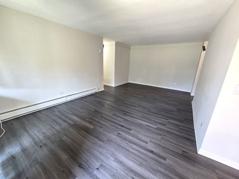 Tiny photo for 1806 Hemlock Place #106, Schaumburg, IL 60173 (MLS # 12466746)