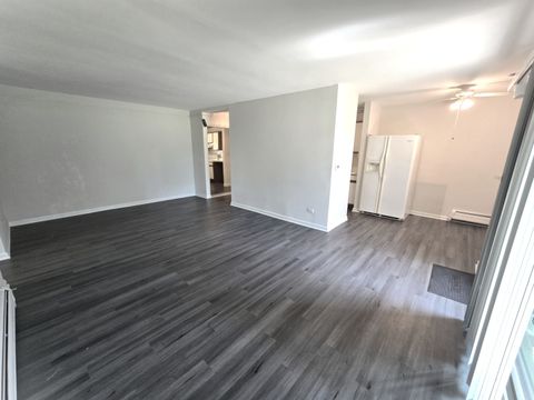 Tiny photo for 1806 Hemlock Place #106, Schaumburg, IL 60173 (MLS # 12466746)