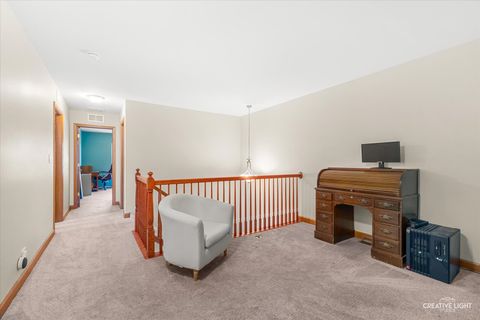 Tiny photo for 407 Bluegrass Parkway, Oswego, IL 60543 (MLS # 12622245)