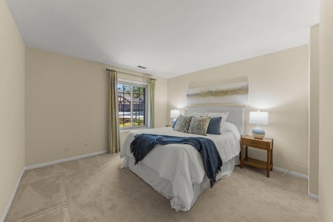 Tiny photo for 1712 Lakecliffe Drive #D, Wheaton, IL 60189 (MLS # 12782777)