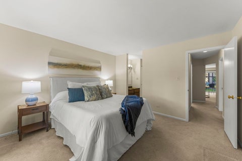Tiny photo for 1712 Lakecliffe Drive #D, Wheaton, IL 60189 (MLS # 12782777)