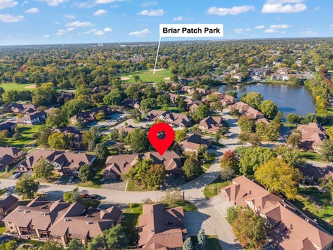 Tiny photo for 1712 Lakecliffe Drive #D, Wheaton, IL 60189 (MLS # 12782777)