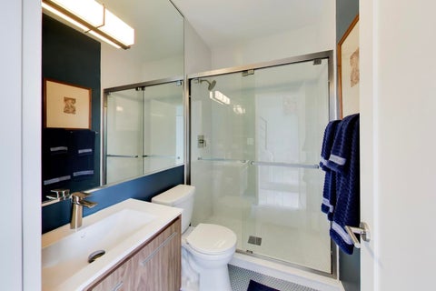 Tiny photo for 1757 W Sunnyside Avenue #A, Chicago, IL 60640 (MLS # 12732237)