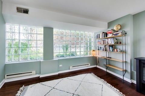 Tiny photo for 1757 W Sunnyside Avenue #A, Chicago, IL 60640 (MLS # 12732237)