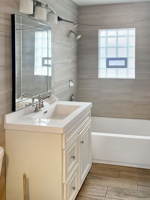 Tiny photo for 28 W 35th Place, Steger, IL 60475 (MLS # 12535737)