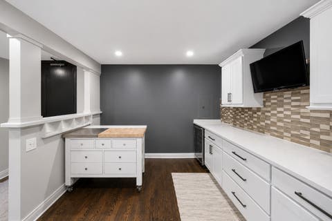 Tiny photo for 680 N Lake Shore Drive #519, Chicago, IL 60611 (MLS # 12672080)