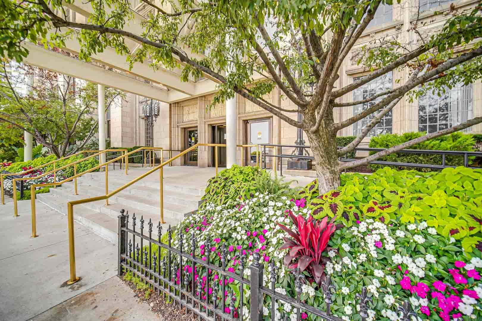 680 N Lake Shore Drive 519
