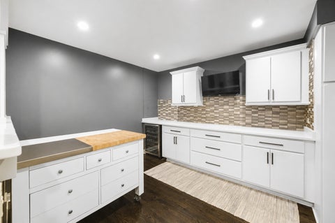 Tiny photo for 680 N Lake Shore Drive #519, Chicago, IL 60611 (MLS # 12672080)