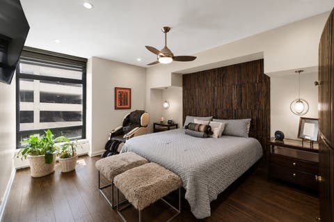 Tiny photo for 680 N Lake Shore Drive #519, Chicago, IL 60611 (MLS # 12672080)