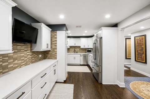 Tiny photo for 680 N Lake Shore Drive #519, Chicago, IL 60611 (MLS # 12672080)
