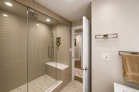 Tiny photo for 680 N Lake Shore Drive #519, Chicago, IL 60611 (MLS # 12672080)