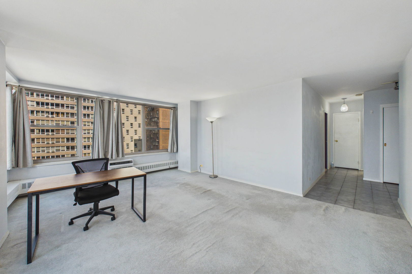 3900 N Lake Shore Drive 14F