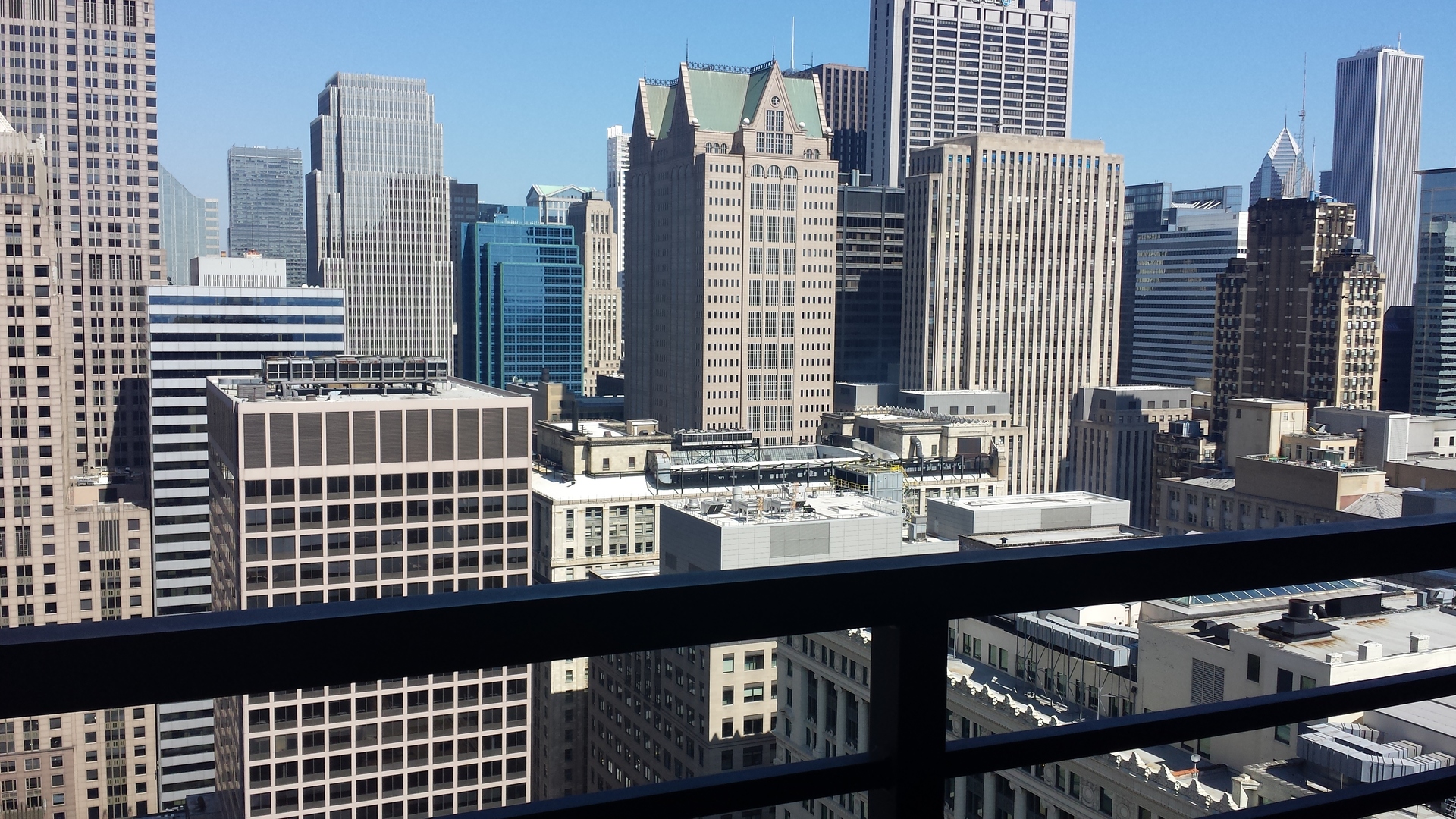 235 W Van Buren Street 3422