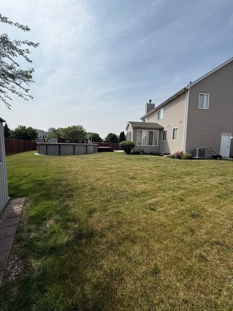 Tiny photo for 710 Silver Leaf Court, Joliet, IL 60431 (MLS # 12452134)