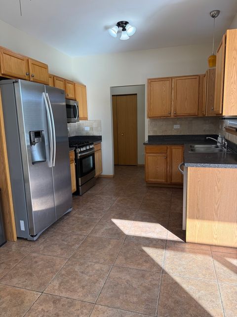 Tiny photo for 710 Silver Leaf Court, Joliet, IL 60431 (MLS # 12452134)