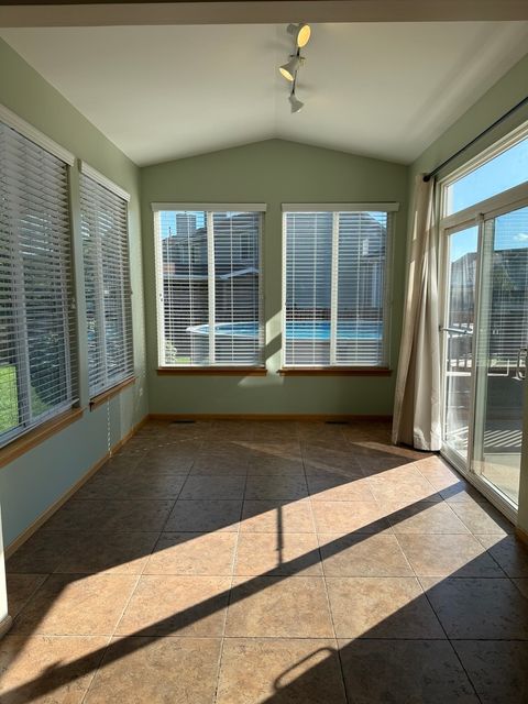 Tiny photo for 710 Silver Leaf Court, Joliet, IL 60431 (MLS # 12452134)
