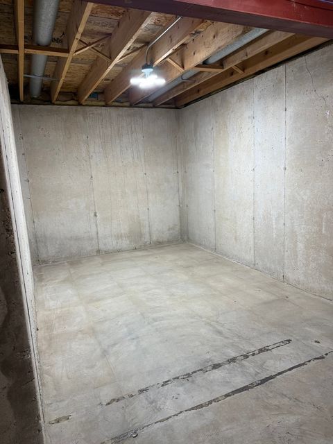 Tiny photo for 710 Silver Leaf Court, Joliet, IL 60431 (MLS # 12452134)