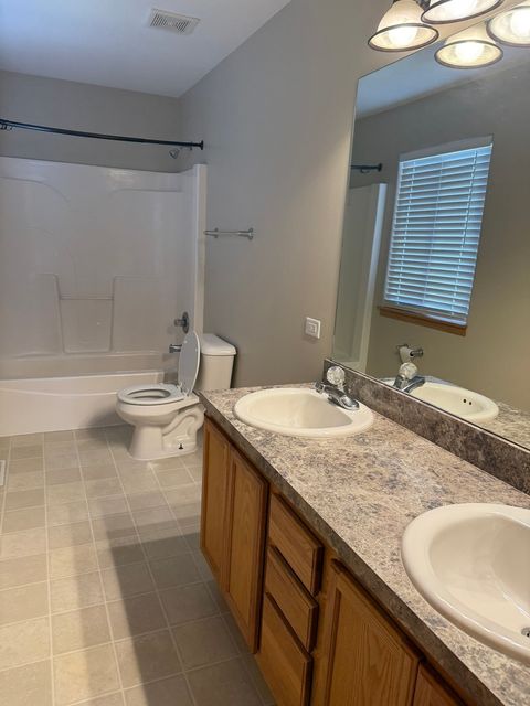 Tiny photo for 710 Silver Leaf Court, Joliet, IL 60431 (MLS # 12452134)