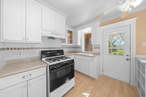 Tiny photo for 449 W Lincoln Avenue, Hinckley, IL 60520 (MLS # 12603189)