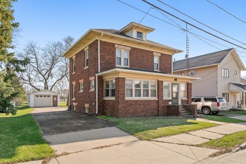 Tiny photo for 449 W Lincoln Avenue, Hinckley, IL 60520 (MLS # 12603189)