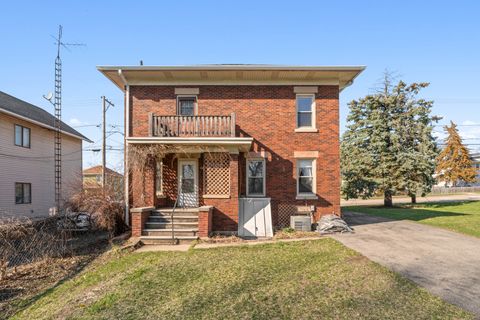 Tiny photo for 449 W Lincoln Avenue, Hinckley, IL 60520 (MLS # 12603189)