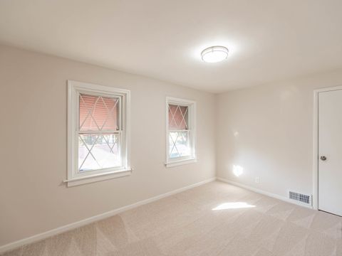 Tiny photo for 225 N Spruce Avenue, Bensenville, IL 60106 (MLS # 12480250)