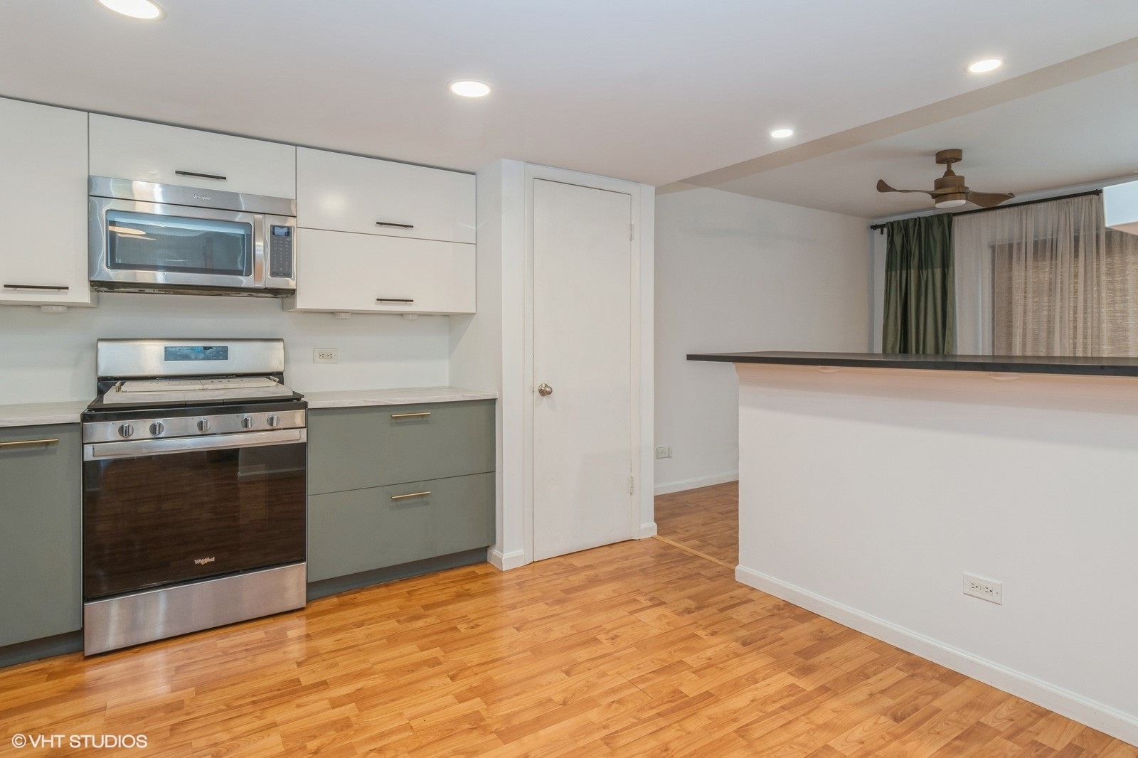 6330 HATHAWAY Lane 6330