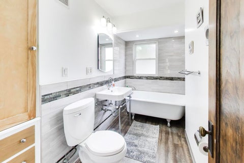 Tiny photo for 124 E Grantley Avenue, Elmhurst, IL 60126 (MLS # 12704527)