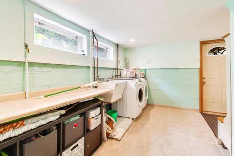 Tiny photo for 124 E Grantley Avenue, Elmhurst, IL 60126 (MLS # 12704527)
