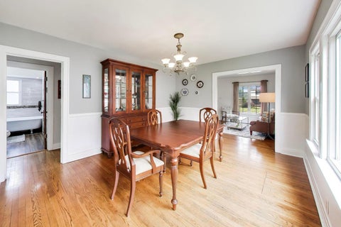 Tiny photo for 124 E Grantley Avenue, Elmhurst, IL 60126 (MLS # 12704527)