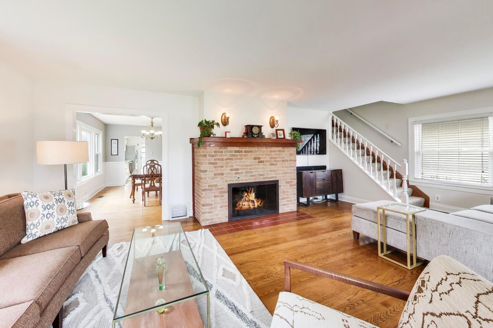 124 E Grantley Avenue