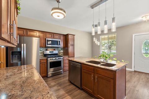 Tiny photo for 1565 Azalea Circle, Romeoville, IL 60446 (MLS # 12484437)