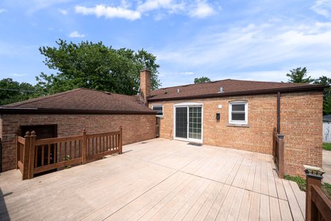 Tiny photo for 7451 S 86th Avenue, Justice, IL 60458 (MLS # 12450339)