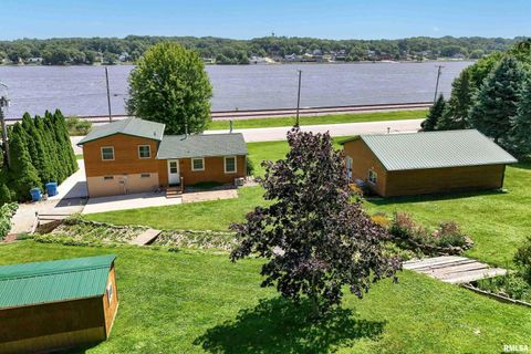 Tiny photo for 1128 N CODY Road, Le Claire, IA 52753 (MLS # QC4265613)