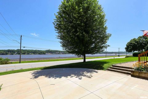 Tiny photo for 1128 N CODY Road, Le Claire, IA 52753 (MLS # QC4265613)