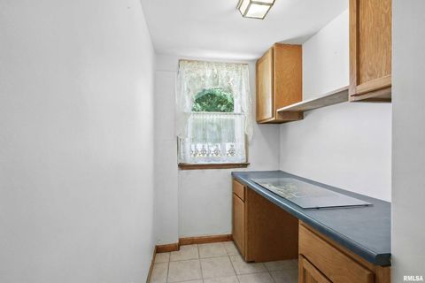 Tiny photo for 1128 N CODY Road, Le Claire, IA 52753 (MLS # QC4265613)