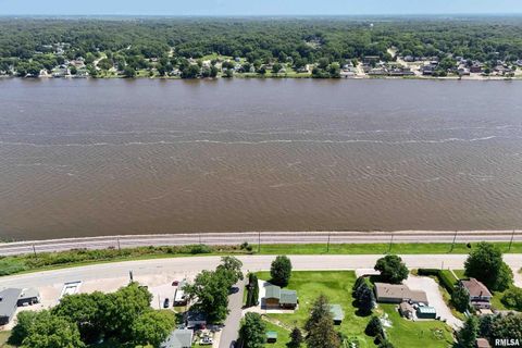 Tiny photo for 1128 N CODY Road, Le Claire, IA 52753 (MLS # QC4265613)