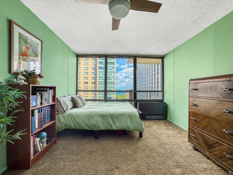 Tiny photo for 3150 N Sheridan Road #10B, Chicago, IL 60657 (MLS # 12457826)
