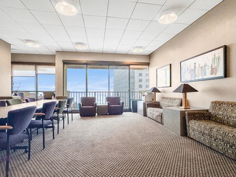 Tiny photo for 3150 N Sheridan Road #10B, Chicago, IL 60657 (MLS # 12457826)