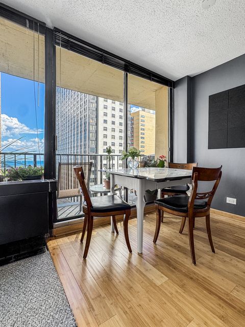Tiny photo for 3150 N Sheridan Road #10B, Chicago, IL 60657 (MLS # 12457826)