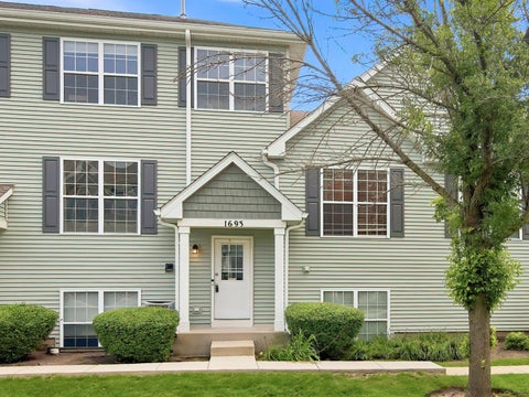 Photo of 1693 W Turtle Creek Lane, Round Lake, IL 60073 (MLS # 12764581)