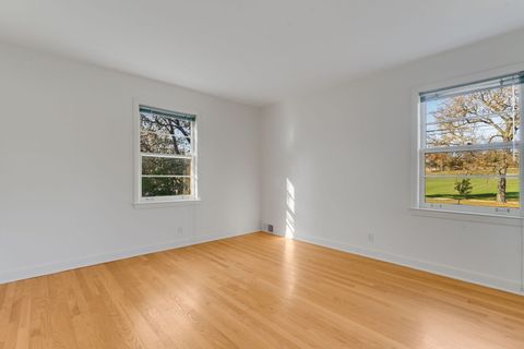 Tiny photo for 4700 Central Avenue, Western Springs, IL 60558 (MLS # 12603602)