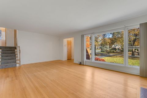 Tiny photo for 4700 Central Avenue, Western Springs, IL 60558 (MLS # 12603602)