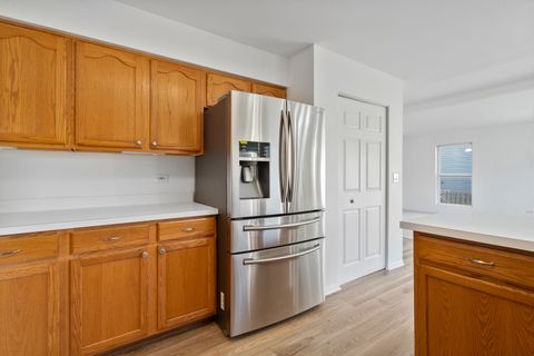 Tiny photo for 577 Greystone Lane, Bolingbrook, IL 60440 (MLS # 12448059)