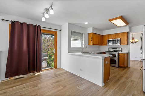 Tiny photo for 577 Greystone Lane, Bolingbrook, IL 60440 (MLS # 12448059)