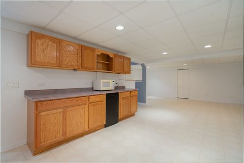 Tiny photo for 577 Greystone Lane, Bolingbrook, IL 60440 (MLS # 12448059)