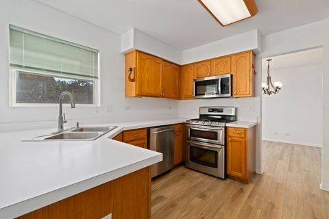 Tiny photo for 577 Greystone Lane, Bolingbrook, IL 60440 (MLS # 12448059)